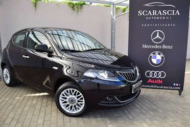 Lancia Ypsilon 1.0 Firefly Hybrid 70 cv Gold