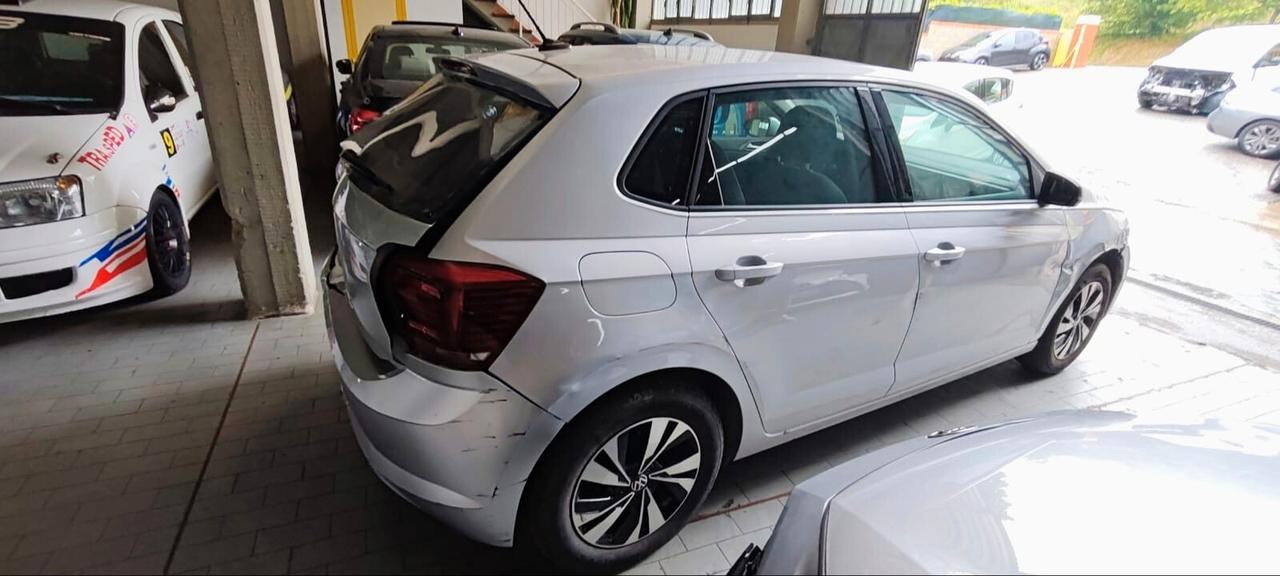 Volkswagen Polo 5 Km 49.000 Incidentata