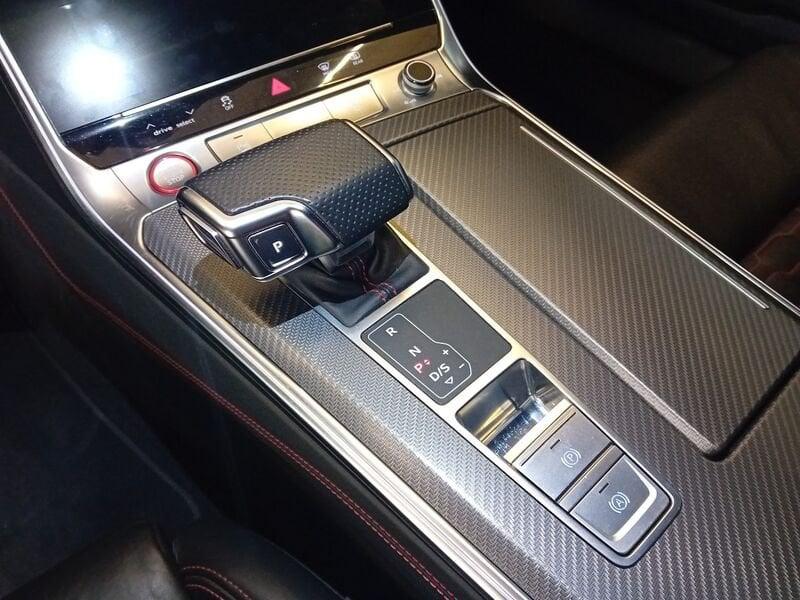 Audi RS6 4.0 TFSI V8 quattro tiptronic