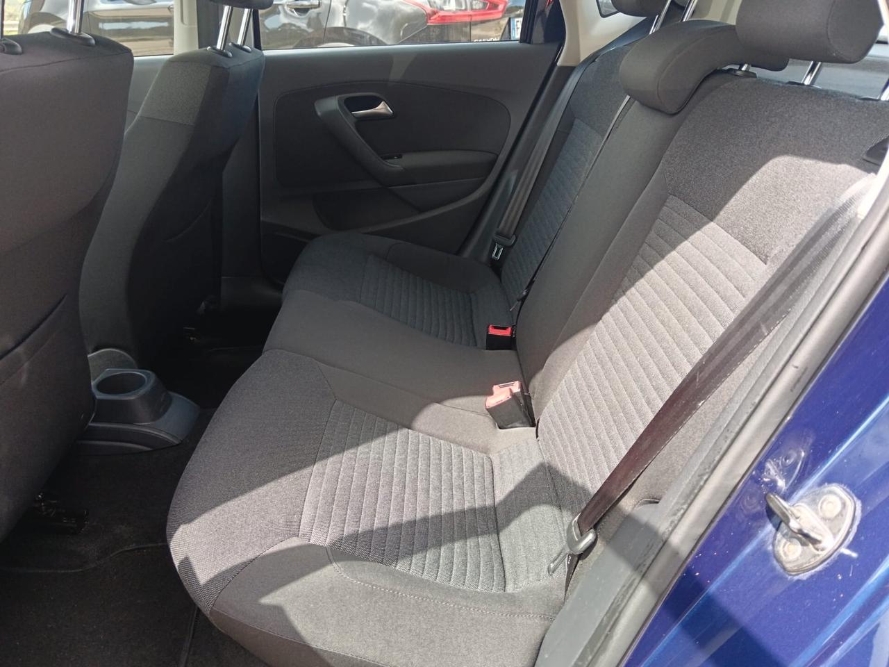 Volkswagen Polo 1.2 TDIComfortline - 2013
