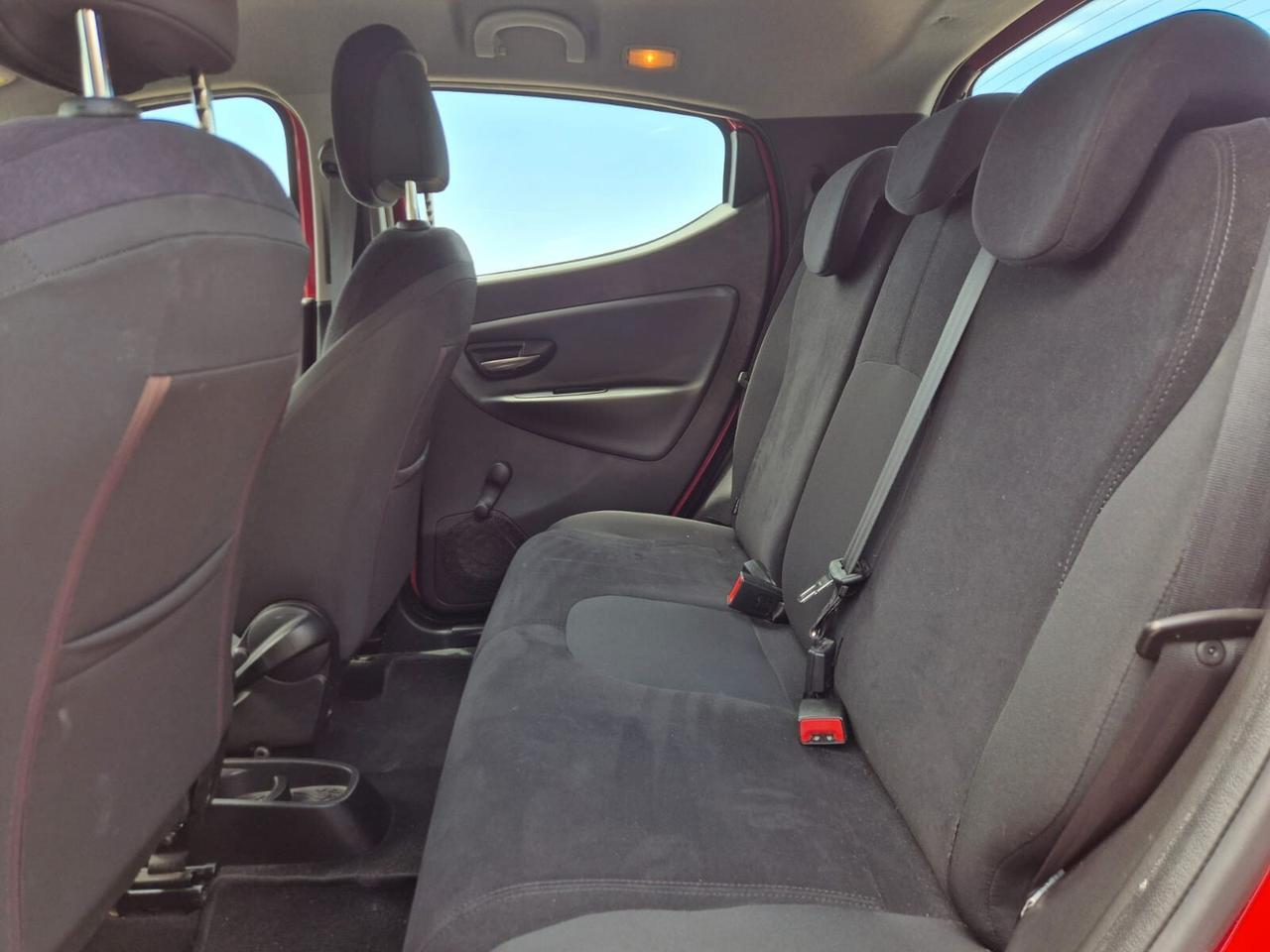 Lancia Ypsilon 1.3 MJT 16V 95 CV 5 porte S&S Gold