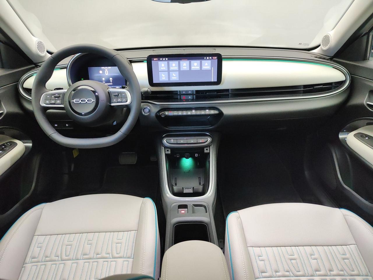 FIAT 600 IV 2023 1.2 MHEV 110CV DCT LA PRIMA