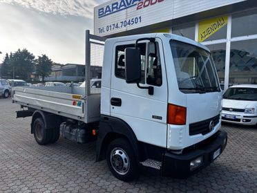 Nissan Atleon 35 ribaltabile trilaterale