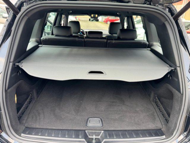 MERCEDES-BENZ GLB 180 d Automatic Bus. Extra