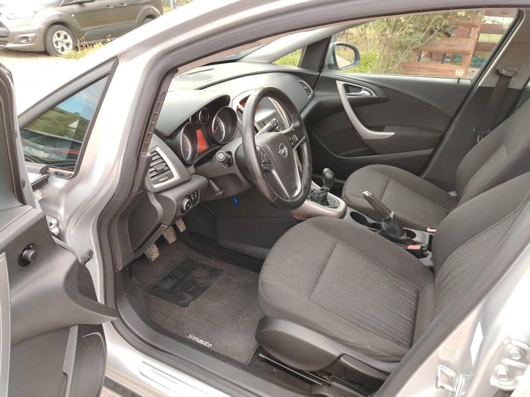 Opel Astra 1.7 cdti Cosmo 110cv