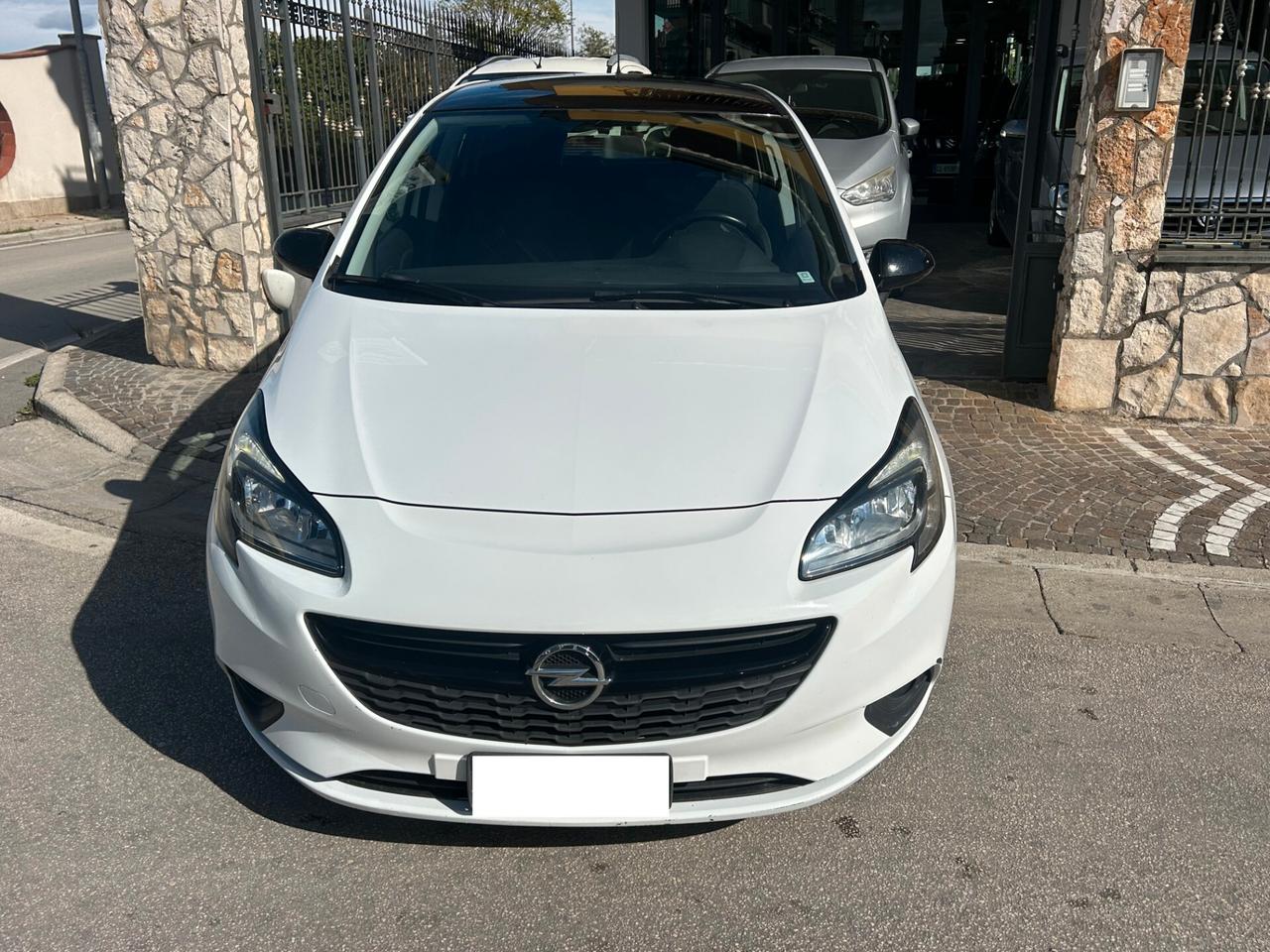 Opel Corsa 1.4 90CV GPL Tech 5 porte Innovation