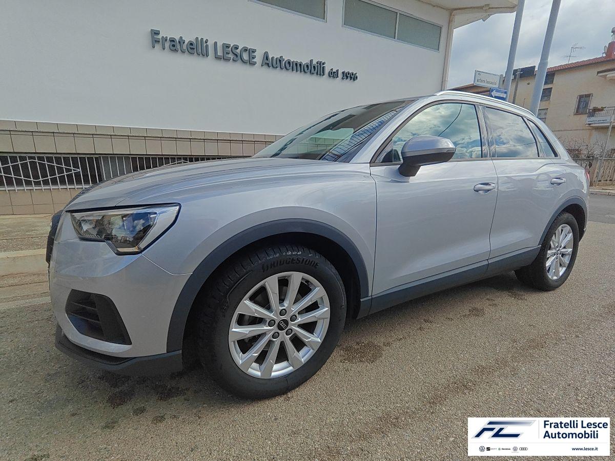 Audi Q3 35 2.0 tdi Business s-tronic (Pronta Consegna)