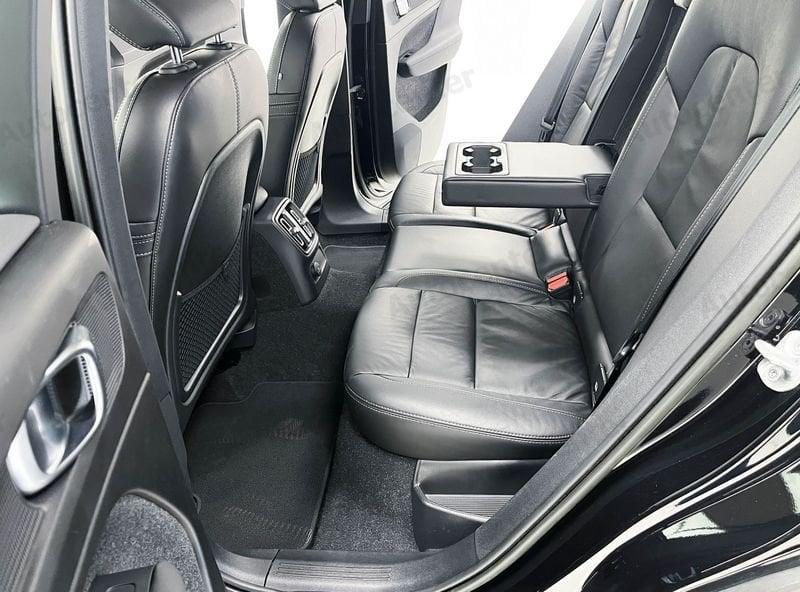 Volvo XC40 XC40 T4 PLUG IN PHEV CORE