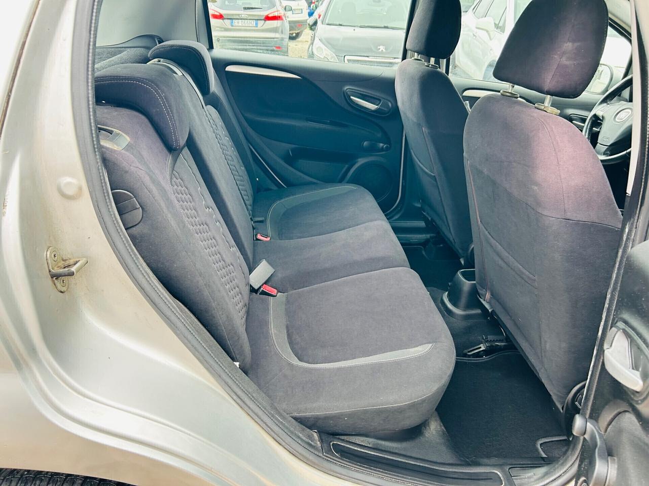 Fiat Punto 1.4 8V 5 porte Natural Power Lounge