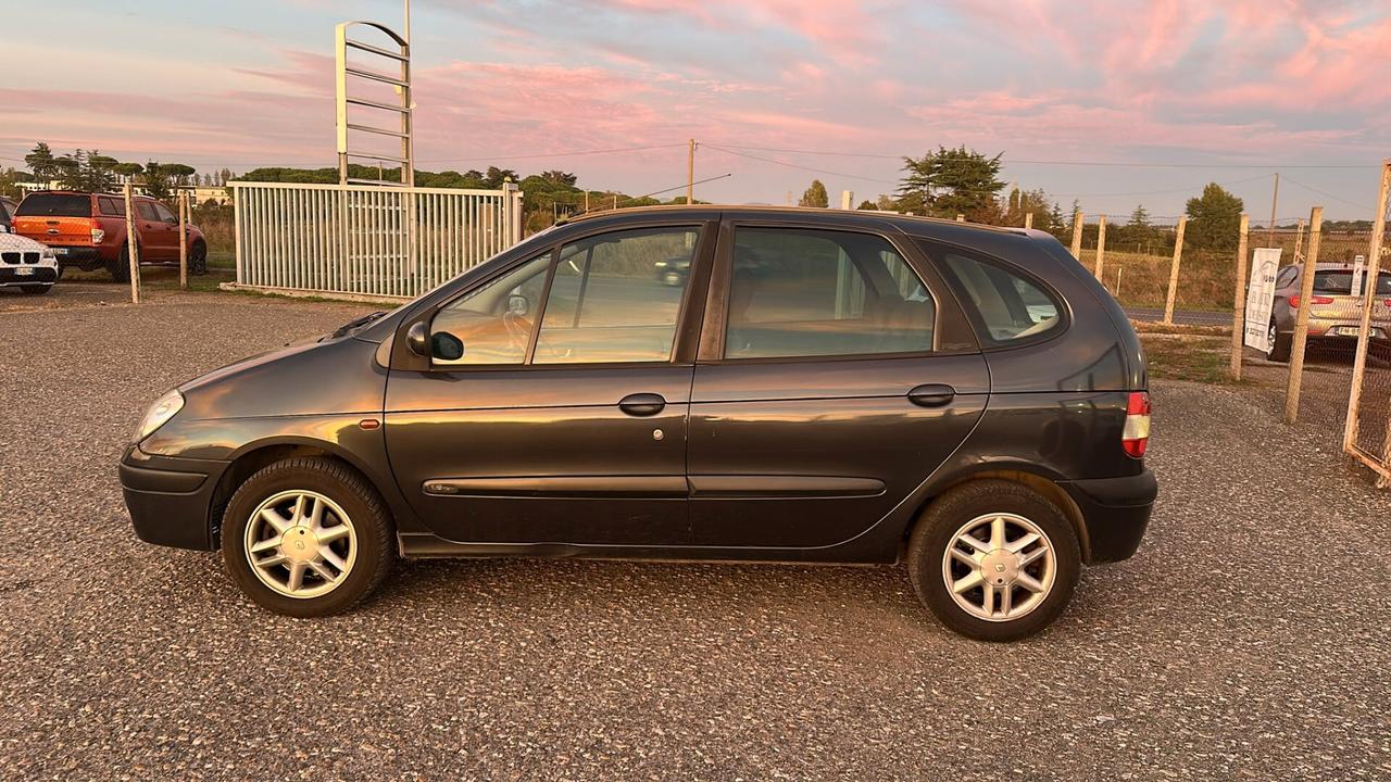 Renault Megane Scénic Evol. 1.6 16V cat Expression