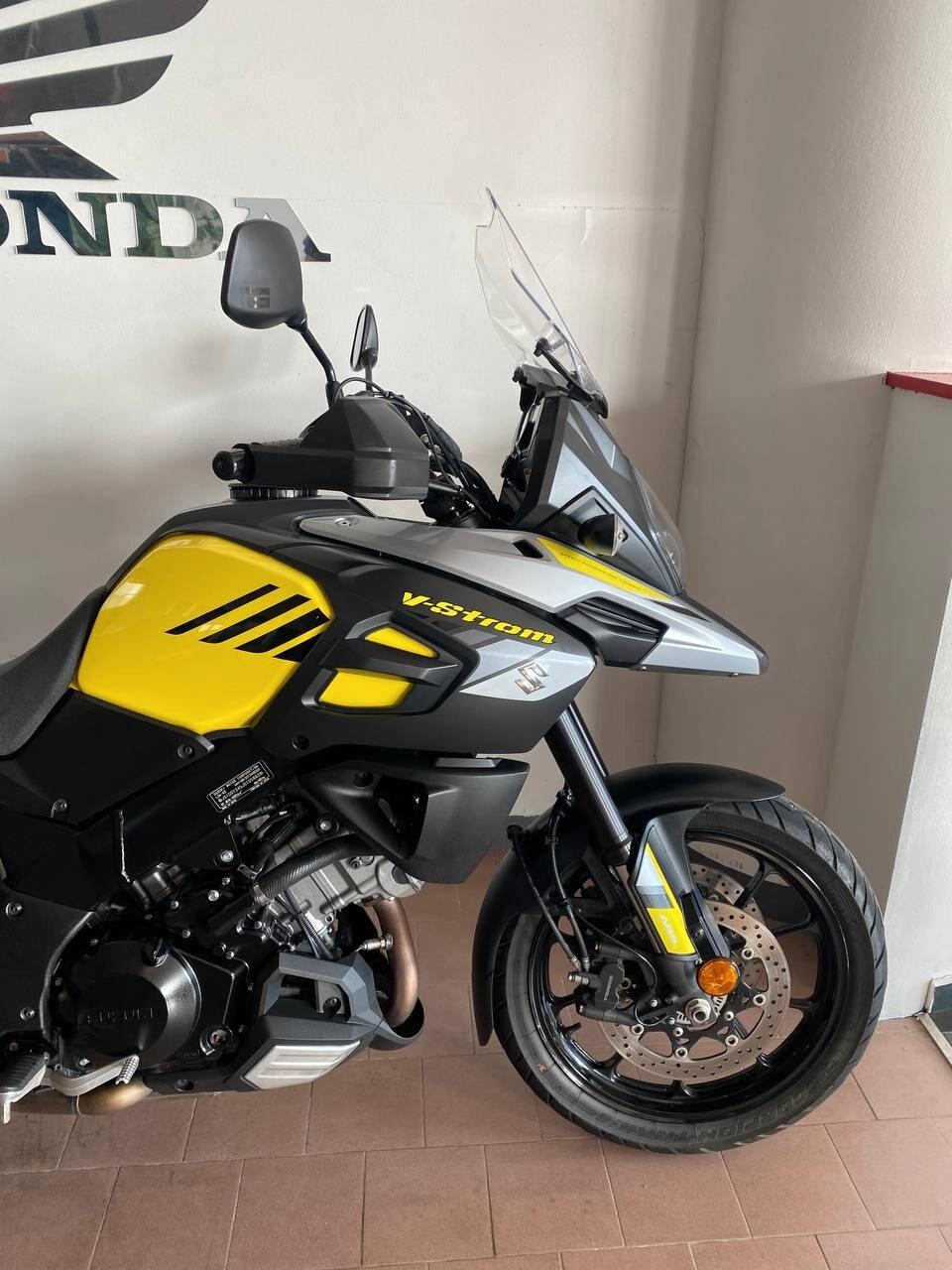 Suzuki V-Strom 1000