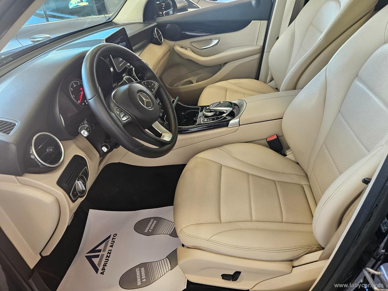 MERCEDES-BENZ GLC 220 d 4Matic Sport