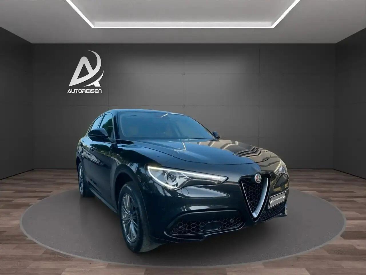 Alfa Romeo Stelvio 2.0 Turbo 200 CV AT8 Q4 Super