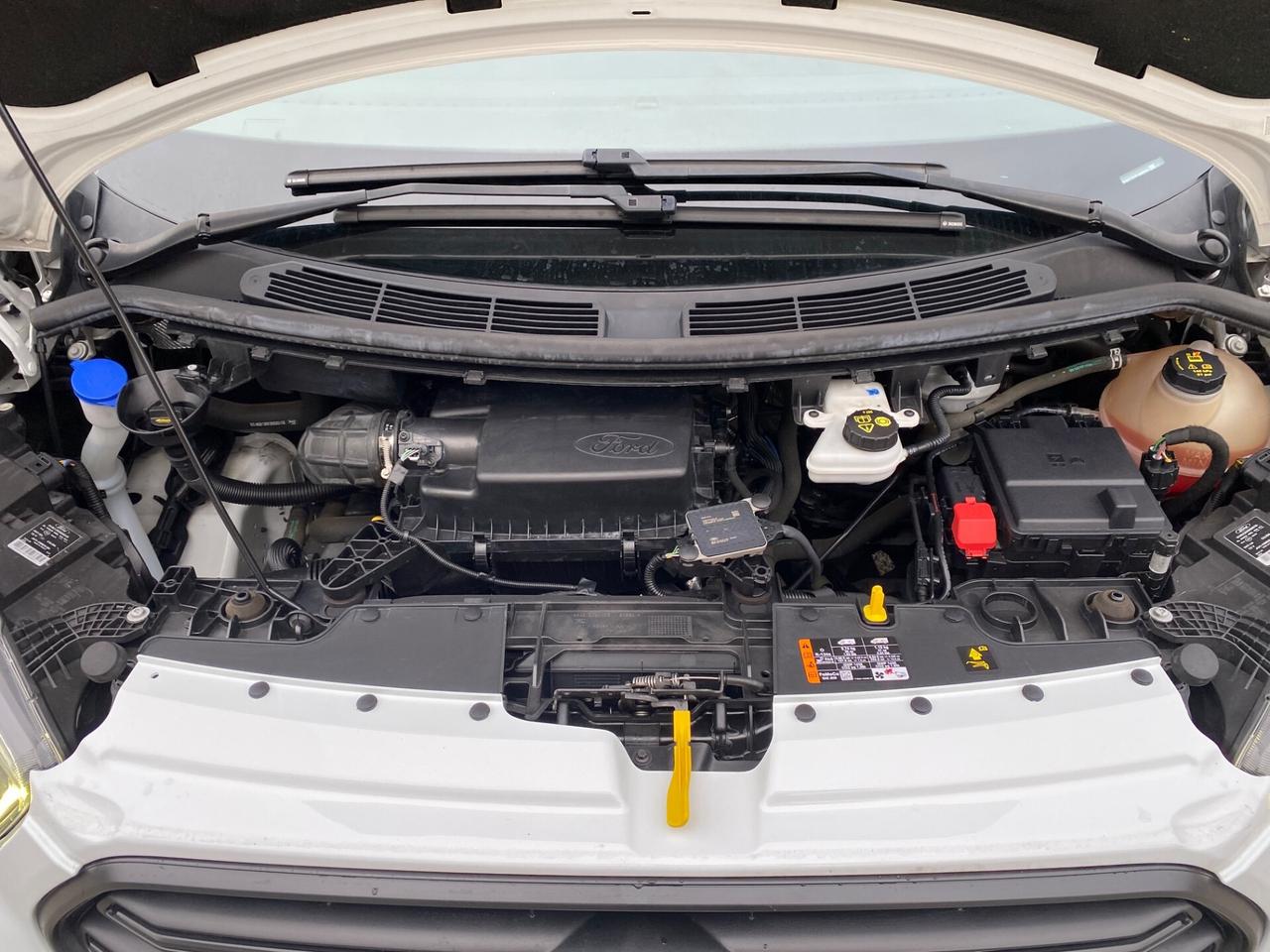 Ford Transit Custom 2.0 TDCi 170 PL Furgone Titanium