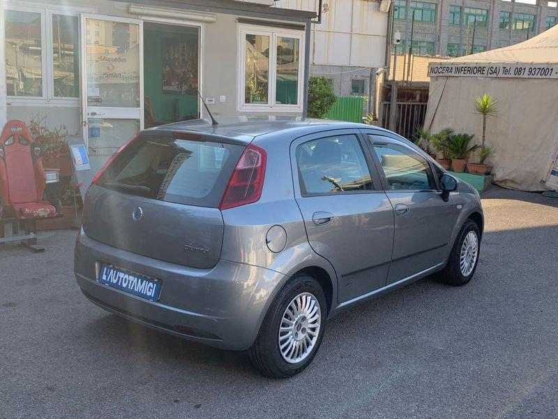 FIAT Grande Punto 1.3 MJT 75 CV 5 porte Dynamic