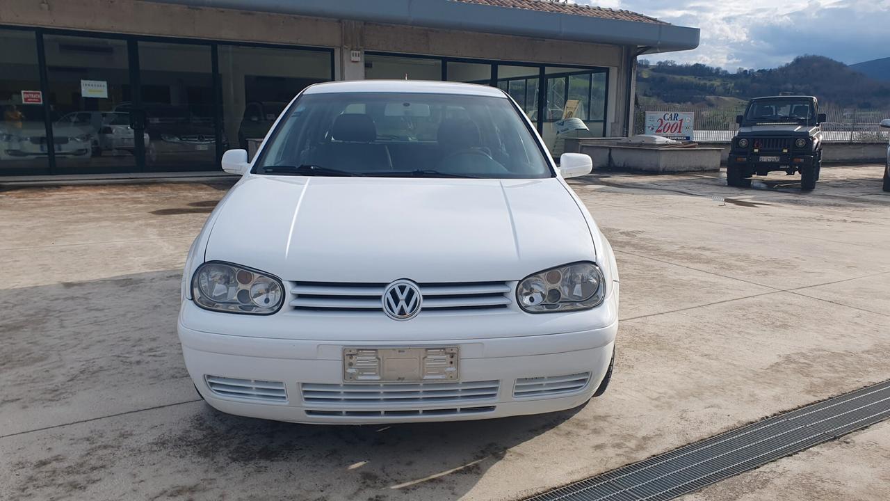 Volkswagen Golf 1.6 16V cat 5 porte Comfortline GPL