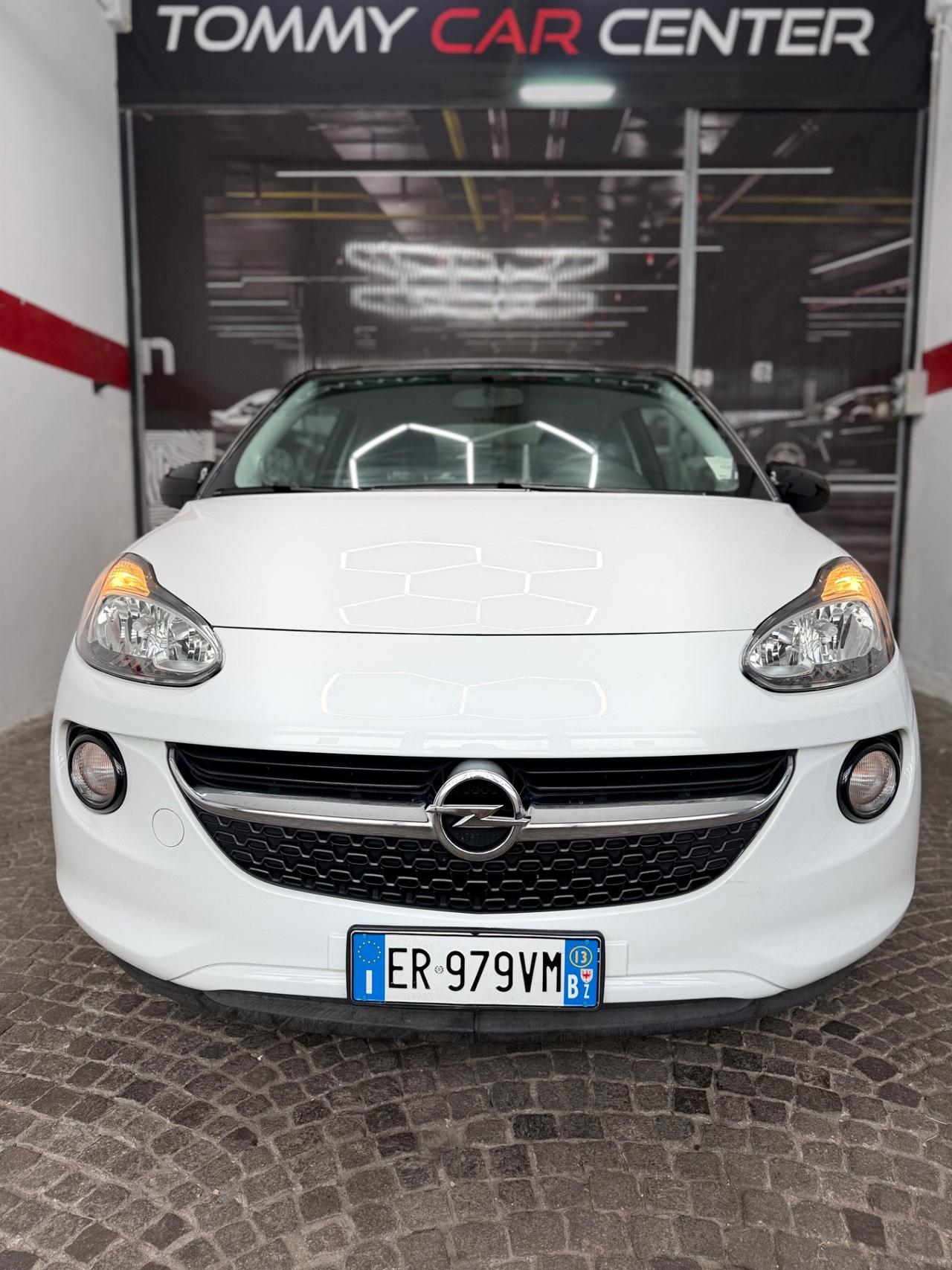 Opel Adam 1.2 70 CV