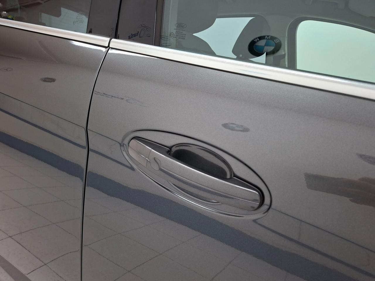 Ford C-Max 1.5 TDCi 120cv Powershift Titanium