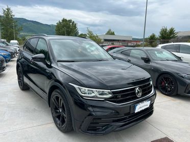 Vw Tiguan 2.0 TDI 150 CV DSG R-Line-TOTAL BLACK-
