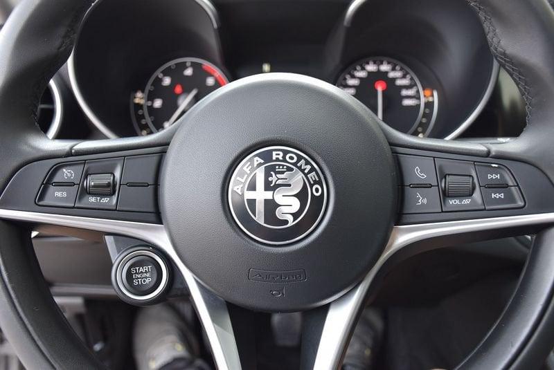 Alfa Romeo Giulia 2.2 Turbodiesel 180 CV Super