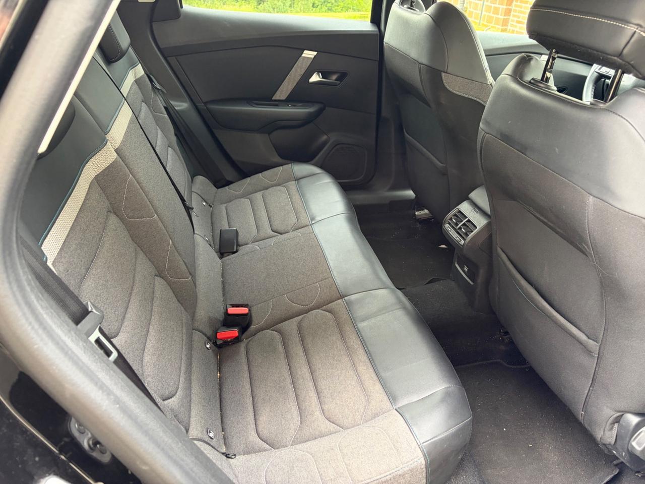 Citroen C4 BlueHDi SHINE 2022 INCIDENTATA