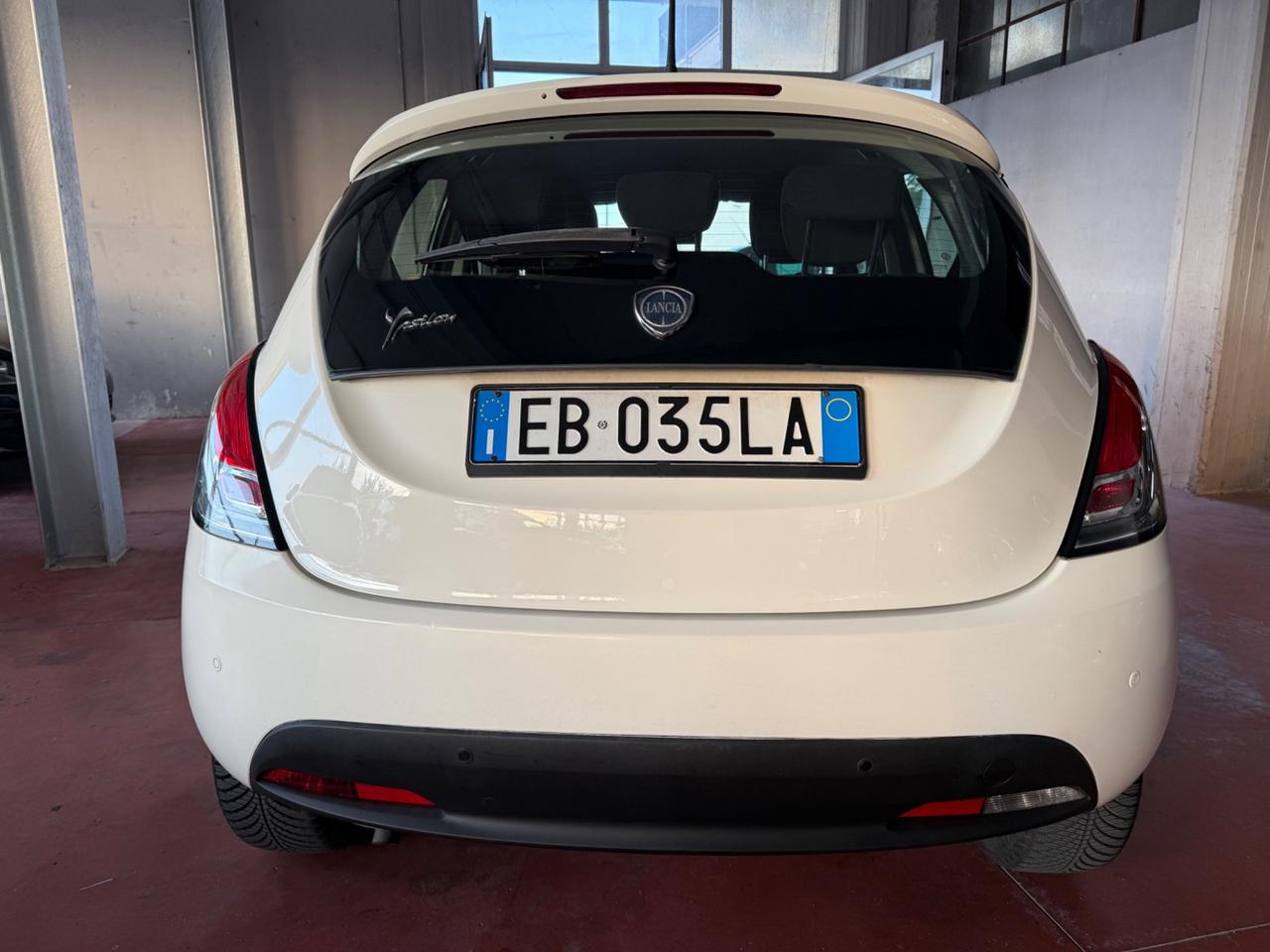 Lancia Ypsilon 1.2 69 CV Unyca da QUALITYCARS PESCARA