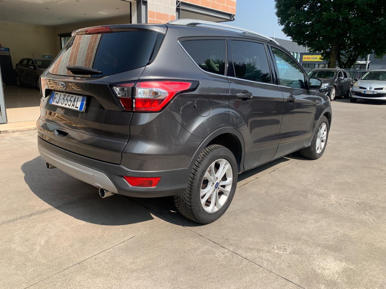 Ford Kuga 1.5 TDCI Powershift
