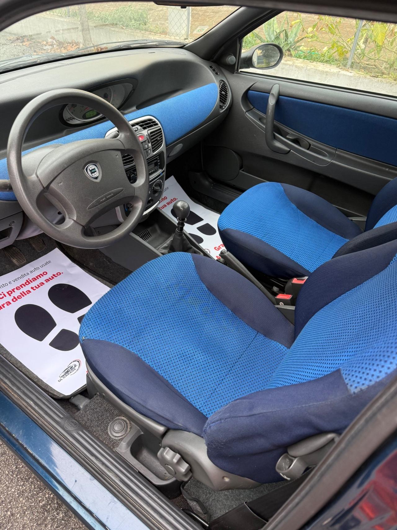 Lancia Y 1.2i cat LS