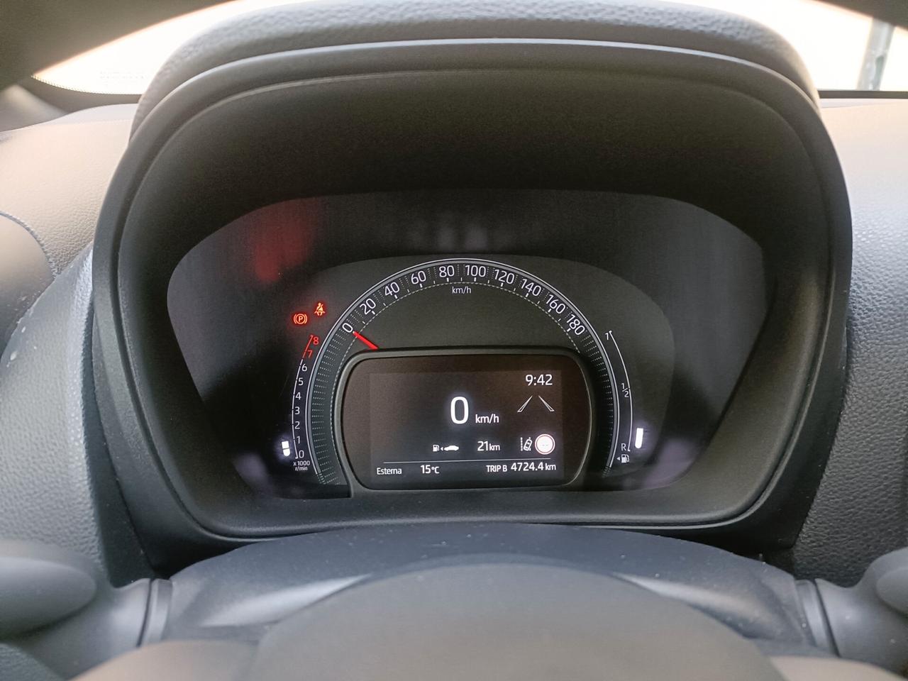 Toyota Aygo X 1.0 VVT-i 72 CV 5 porte Trend