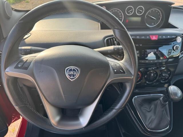 Lancia Ypsilon 0.9 TwinAir 85 CV 5 porte S&S DFN Platinum-solo x commercianti