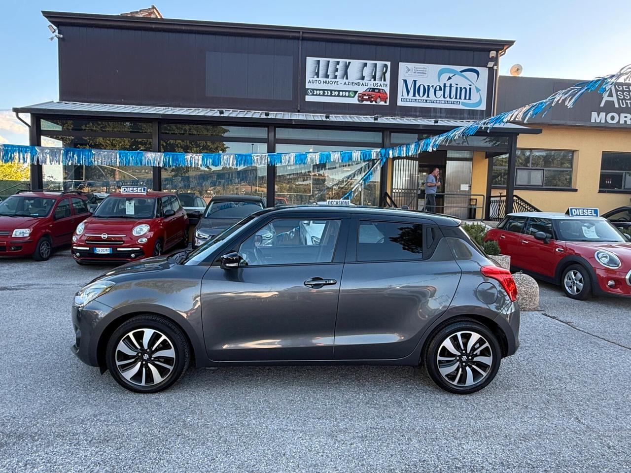 "UNA CHICCA" Suzuki Swift 1.2 Hybrid Top + GPL