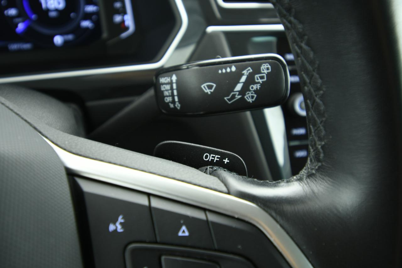 VOLKSWAGEN Tiguan 2.0 tdi Elegance 150cv dsg CAMERA+ACC+APP CONNECT