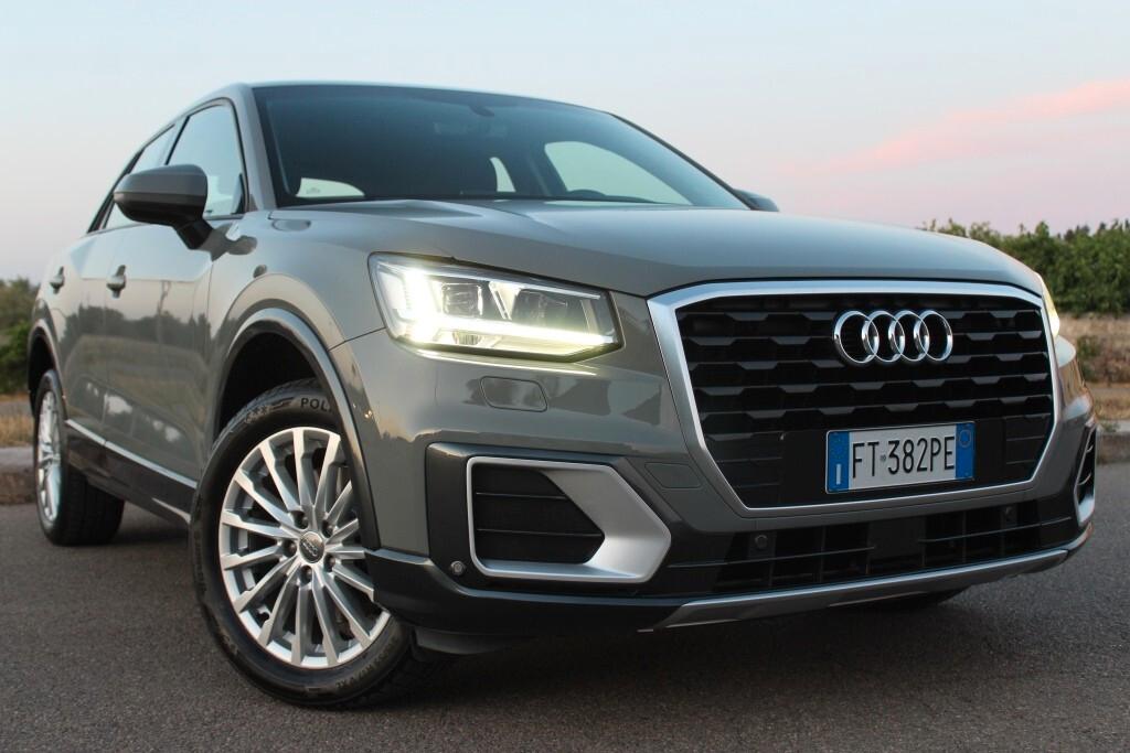 AUDI Q2 1.6 TDI s-tronic Design *LUCI AMBIENTE*LED