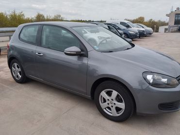 Volkswagen Golf 1.6 TDI 3p. Highline - 2010