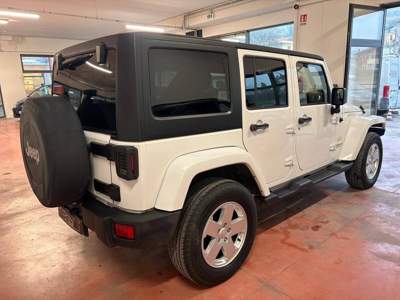 JEEP WRANGLER- UNLIMITED 4X4 CAMBIO AUT. Diesel 2.8 CV 200 EURO 5A Km 193.968 Garanzia 12 mesi