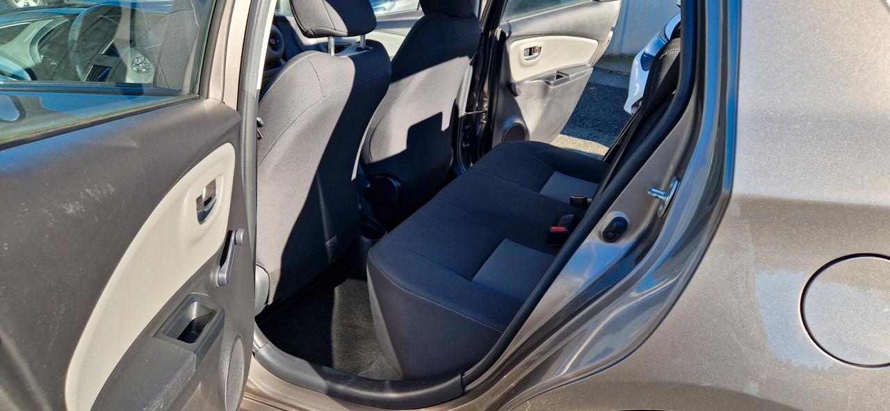 Toyota Yaris 1.0 5 porte Confort Navi 38.564 Km.