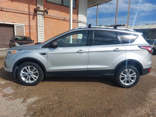 FORD Kuga 1.5 TDCI 120 CV