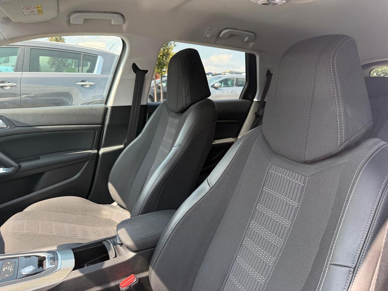 Peugeot 308 BlueHDi 120 S&S EAT6 SW Allure