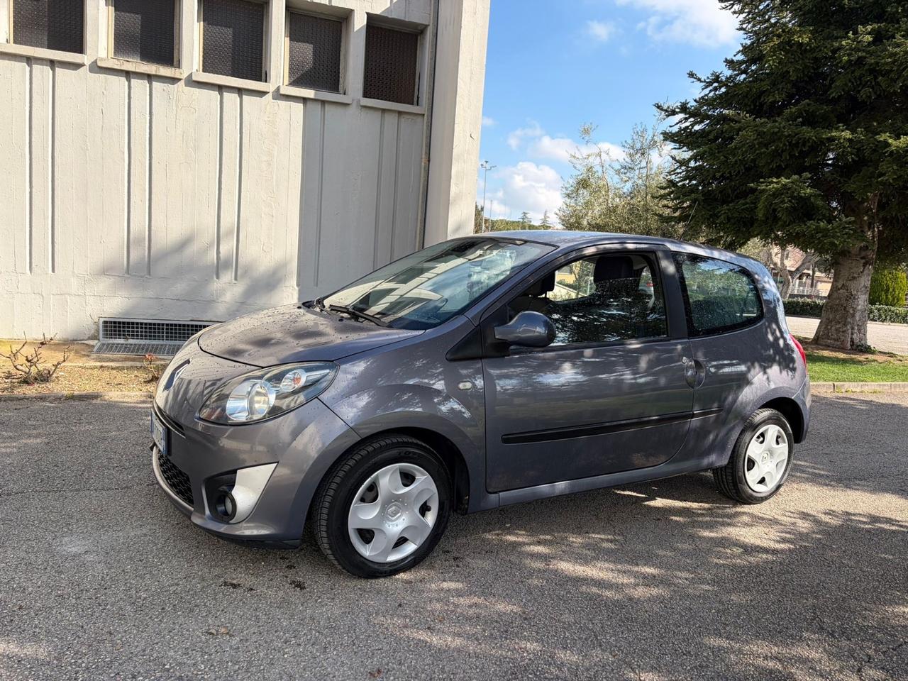 Renault Twingo 1.2 accessoriata utilitaria