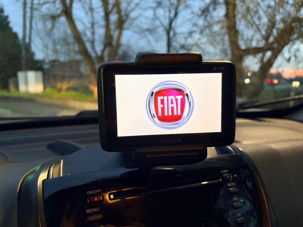 Fiat Doblo 1.4 T-Jet metano 2014 5 posti