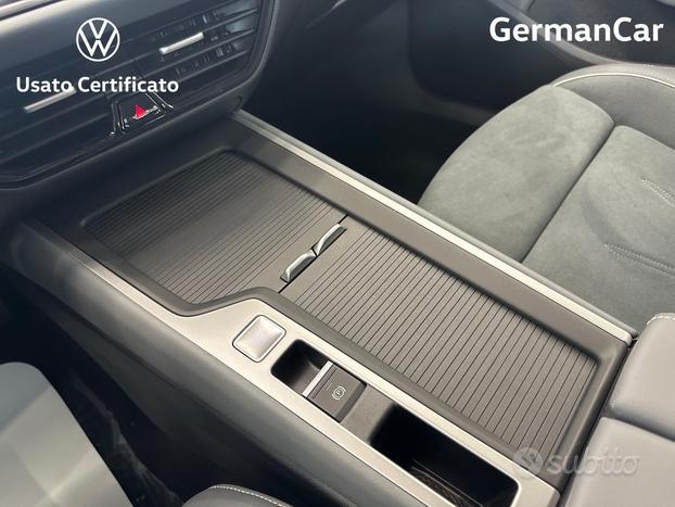 Volkswagen Passat 1.5 tsi ehybrid business 204cv d