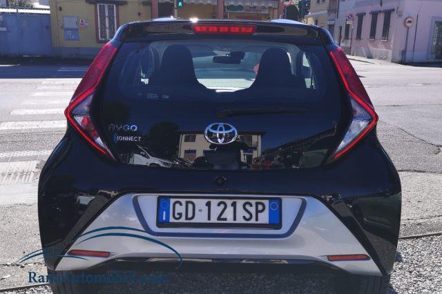 TOYOTA Aygo 1.0 VVT-i 5p. x-business KM 27600