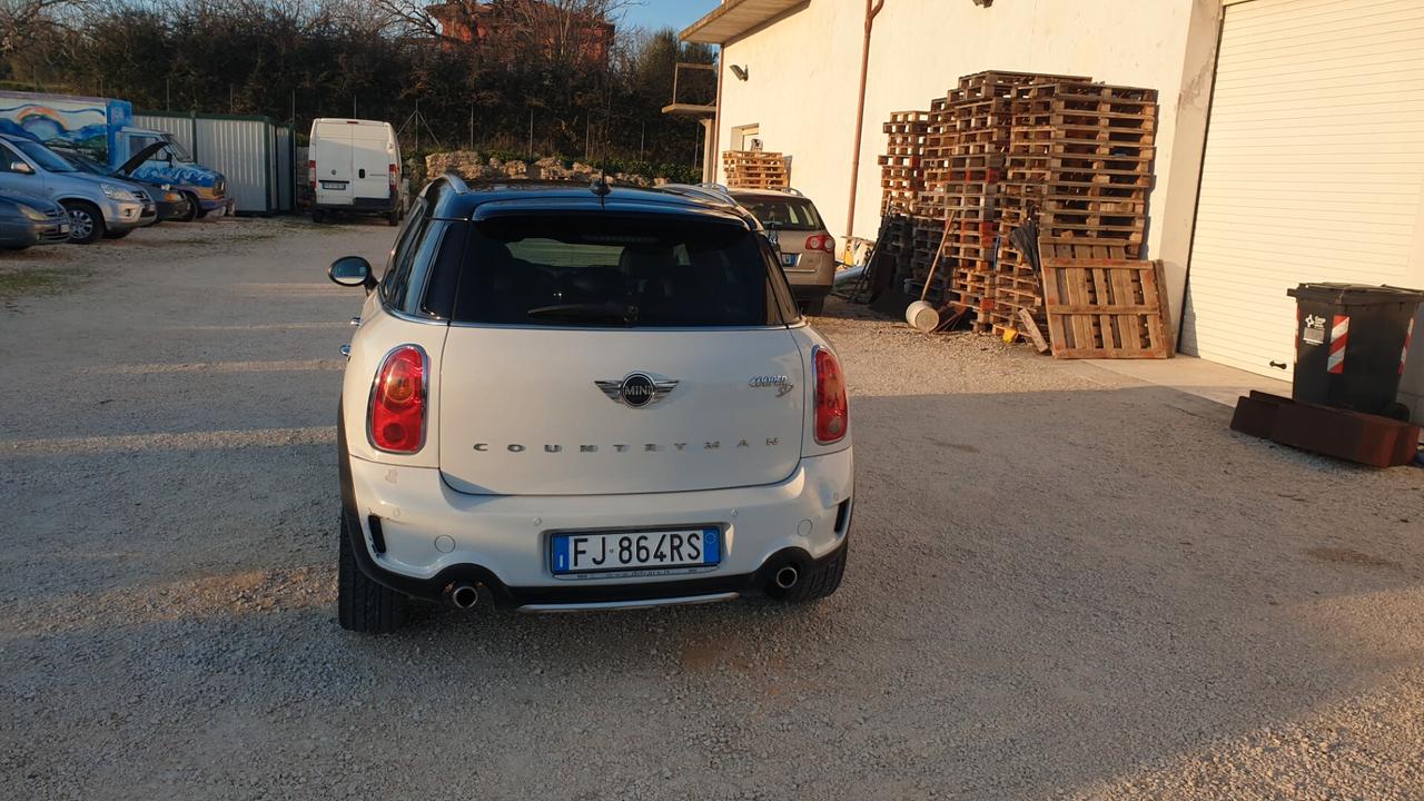 Mini Cooper SD 2.0Countryman ALL4 Automatica 143cv