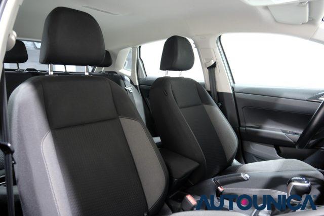 VOLKSWAGEN Polo 1.0 TSI DSG LIFE AUTOMATICA NEOPATENTATI