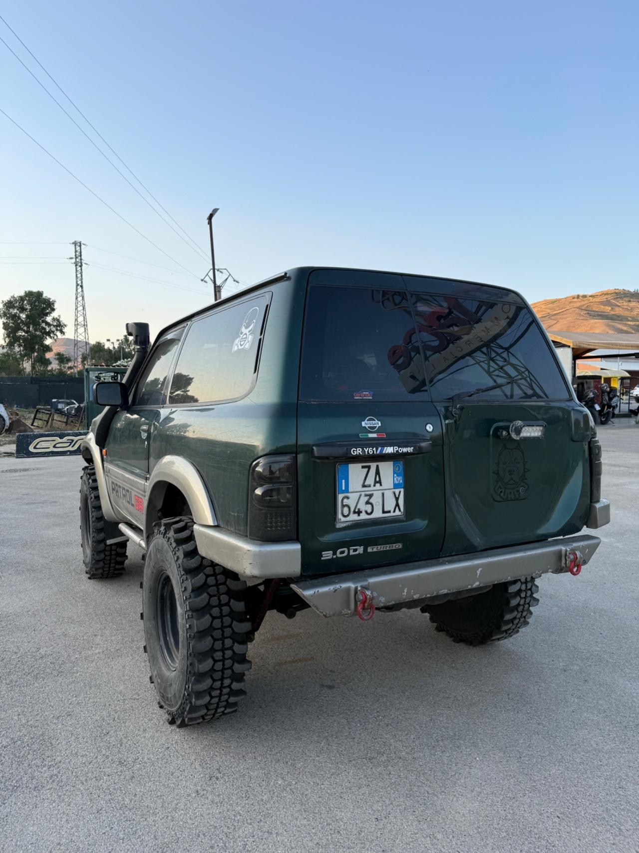 Nissan Patrol GR BMW