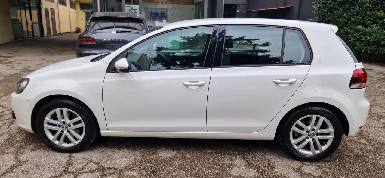 Volkswagen Golf Business 1.6 TDI 5p. Highline