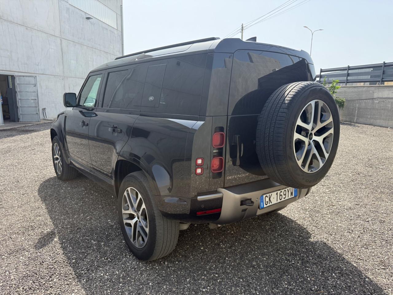 Land Rover Defender 110 3.0D I6 200 CV X-Dynamic S - IVA ESPOSTA -FULL