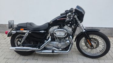 Harley-davidson 883 Sportster Custom