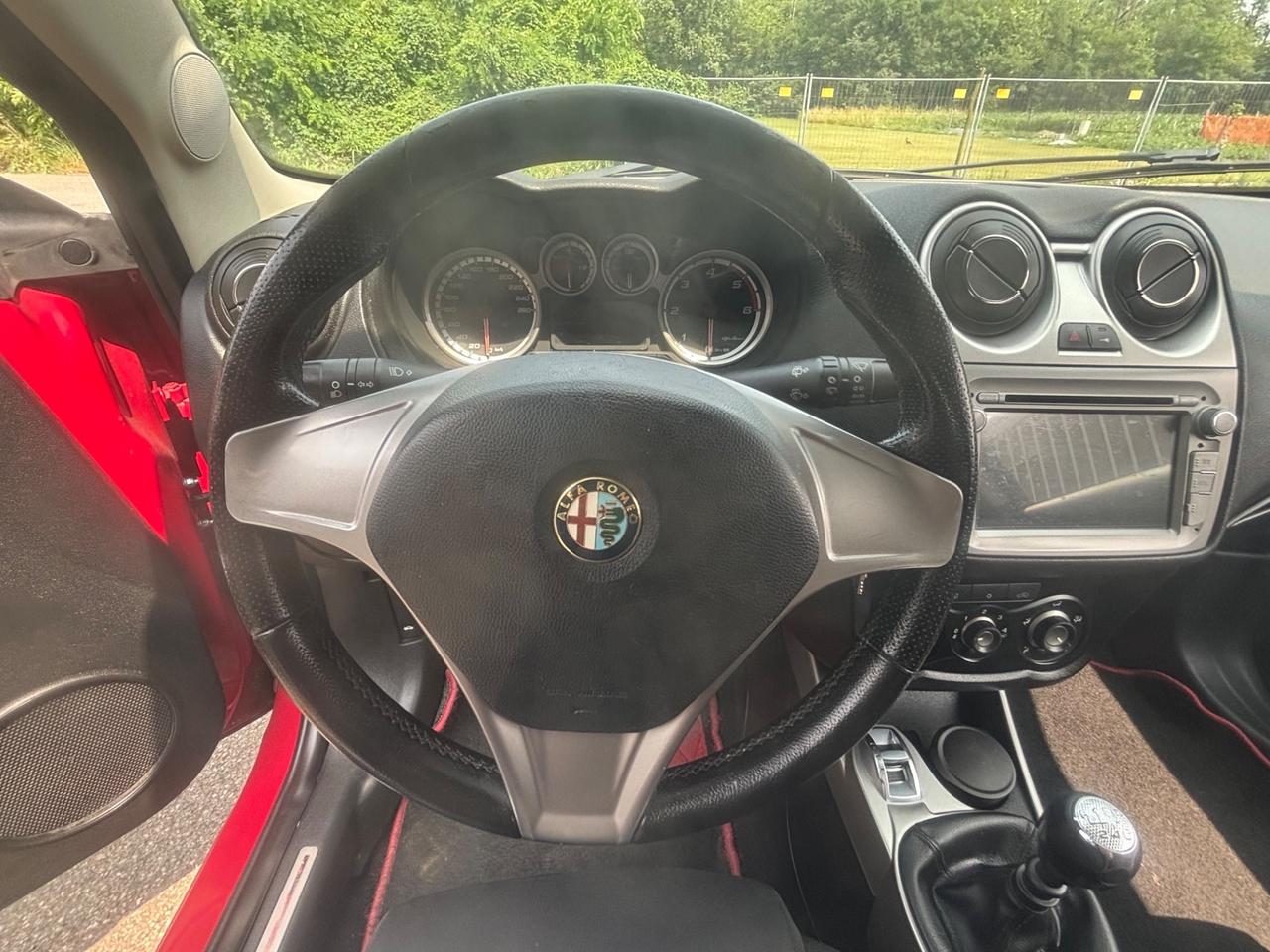 Alfa Romeo MiTo 1.6 JTDm-2 S&S Distinctive Sport Pack