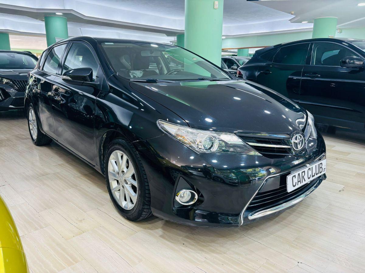 Toyota Auris 1.4 D-4D 90cv Lounge